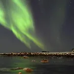Borghildstua Romslig Med Panoramautsikt Mot Havet Og Lofotfjellene Melbu