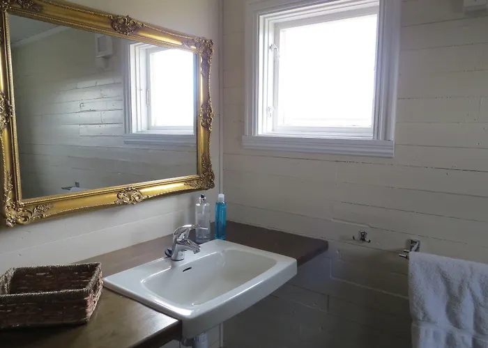 Borghildstua Romslig Med Panoramautsikt Mot Havet Og Lofotfjellene Casa vacanze *