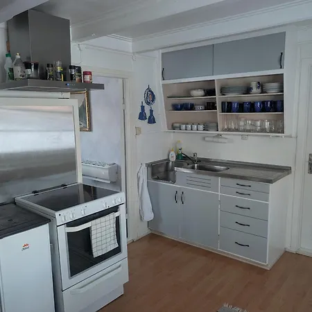 Vakantiehuis Borghildstua Romslig Med Panoramautsikt Mot Havet Og Lofotfjellene *